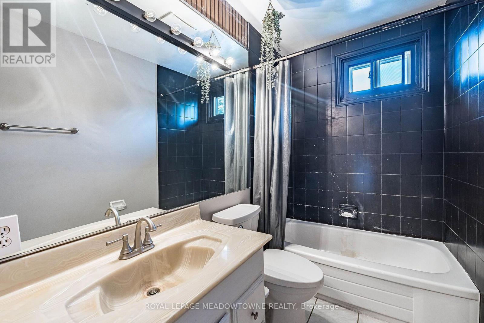 46 Reigate Avenue, Brampton, Ontario  L6V 2E3 - Photo 31 - W13788424