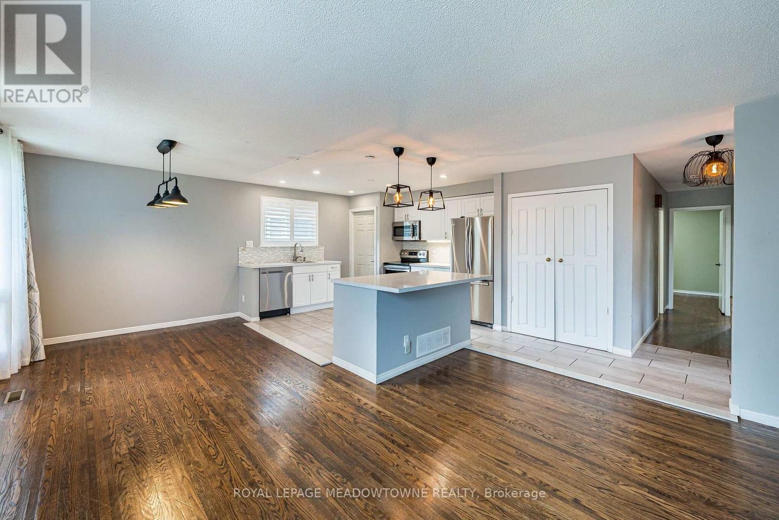 46 Reigate Avenue, Brampton, Ontario  L6V 2E3 - Photo 10 - W13788424