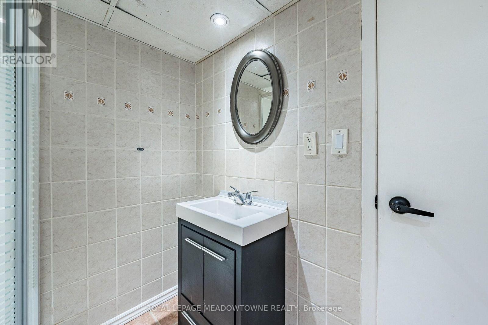 46 Reigate Avenue, Brampton, Ontario  L6V 2E3 - Photo 44 - W13788424