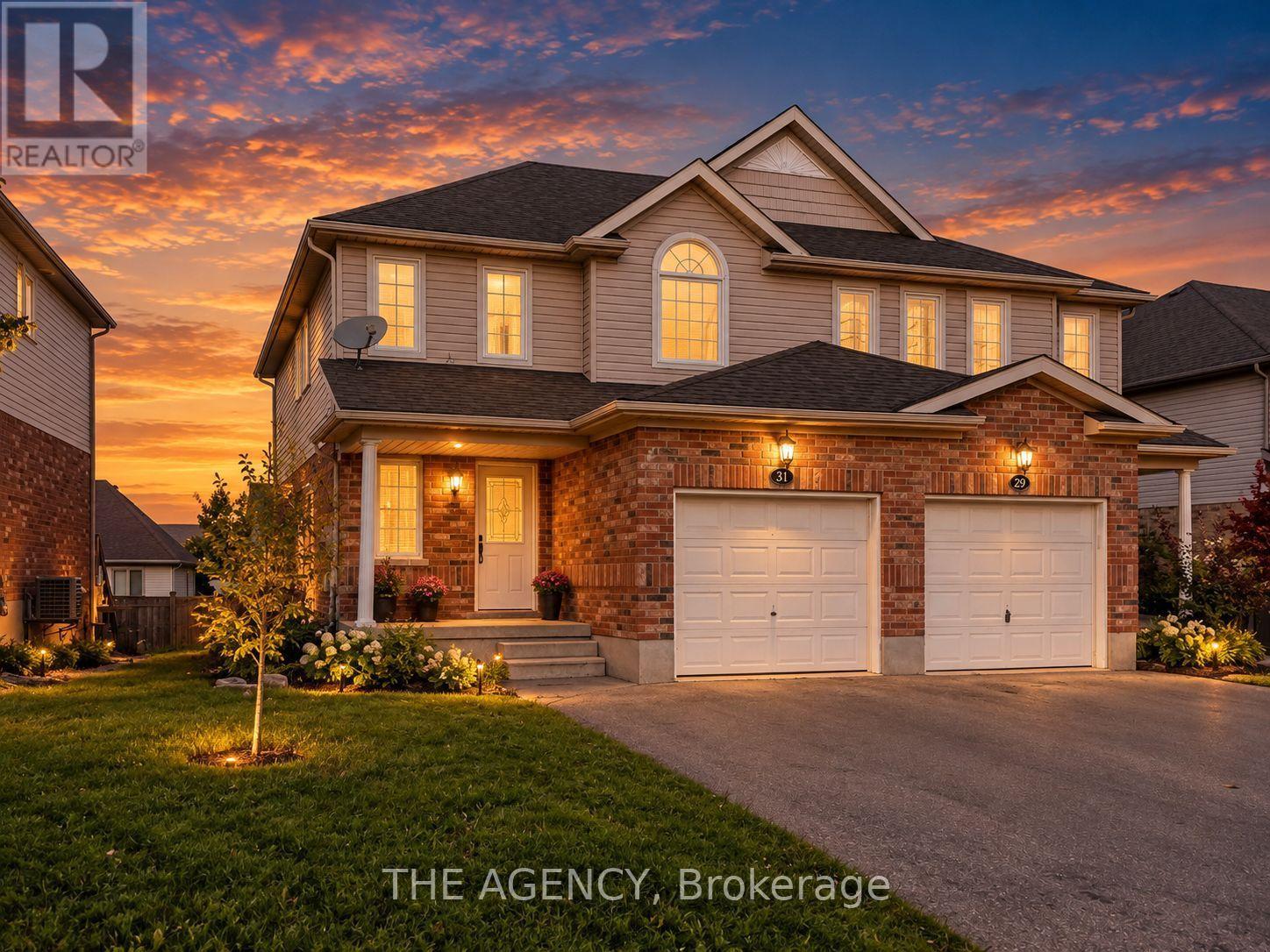 31 DOUGALL STREET, guelph (grange road), Ontario