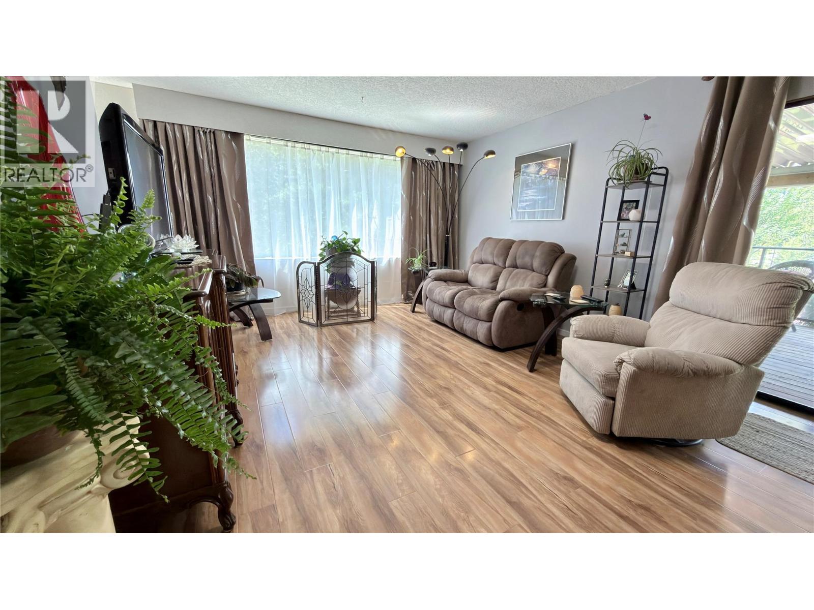 656 Strathmore Avenue, Greenwood, British Columbia  V0H 1J0 - Photo 7 - 10394969