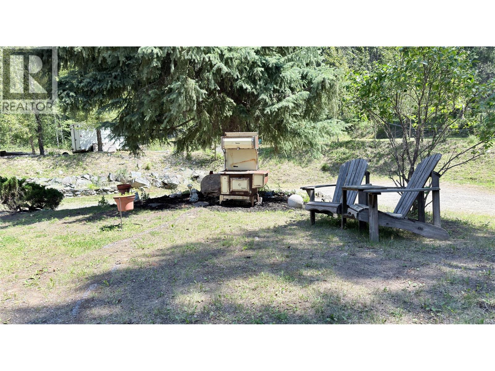 656 Strathmore Avenue, Greenwood, British Columbia  V0H 1J0 - Photo 37 - 10394969