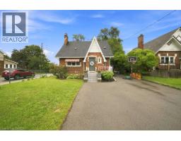59 LYONS Avenue, Brantford, Ontario