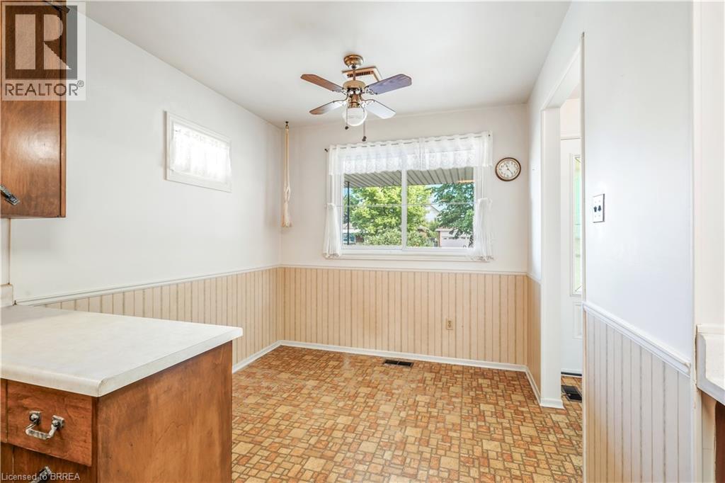 4 Waddington Street, Brantford, Ontario  N3R 2R1 - Photo 18 - 40861306