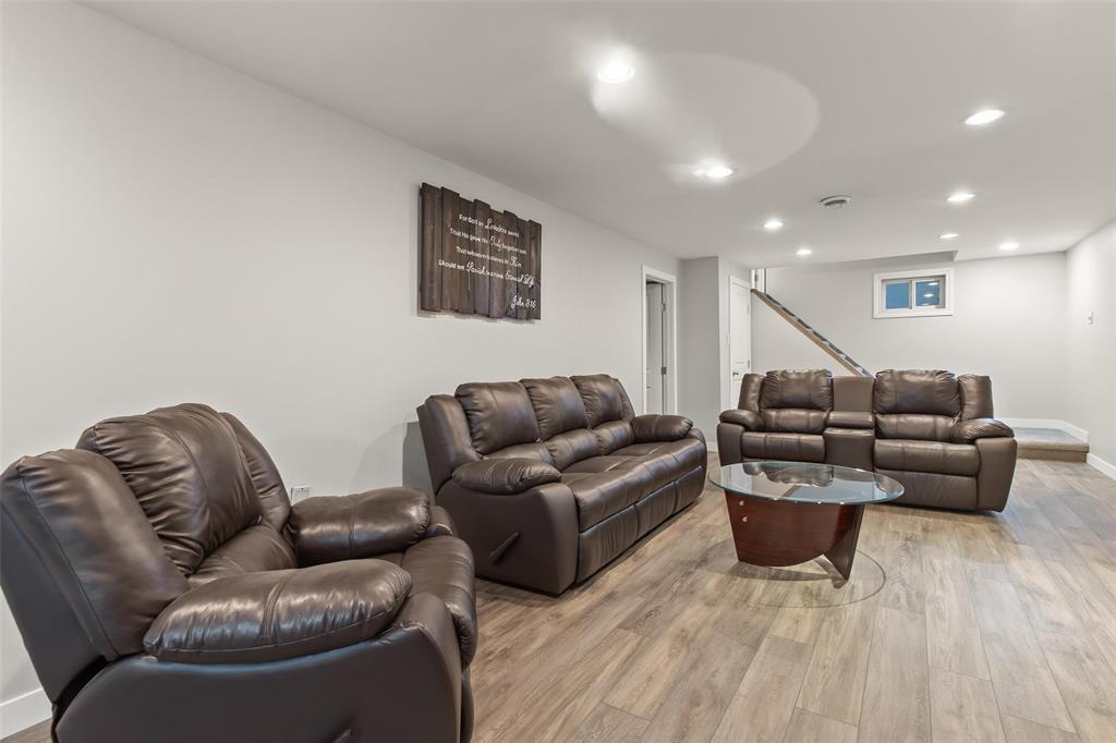20 Friesen Avenue, Grunthal, Manitoba  R0A 0R0 - Photo 19 - 202623327