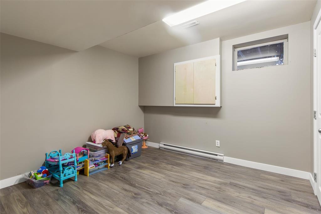 20 Friesen Avenue, Grunthal, Manitoba  R0A 0R0 - Photo 22 - 202623327