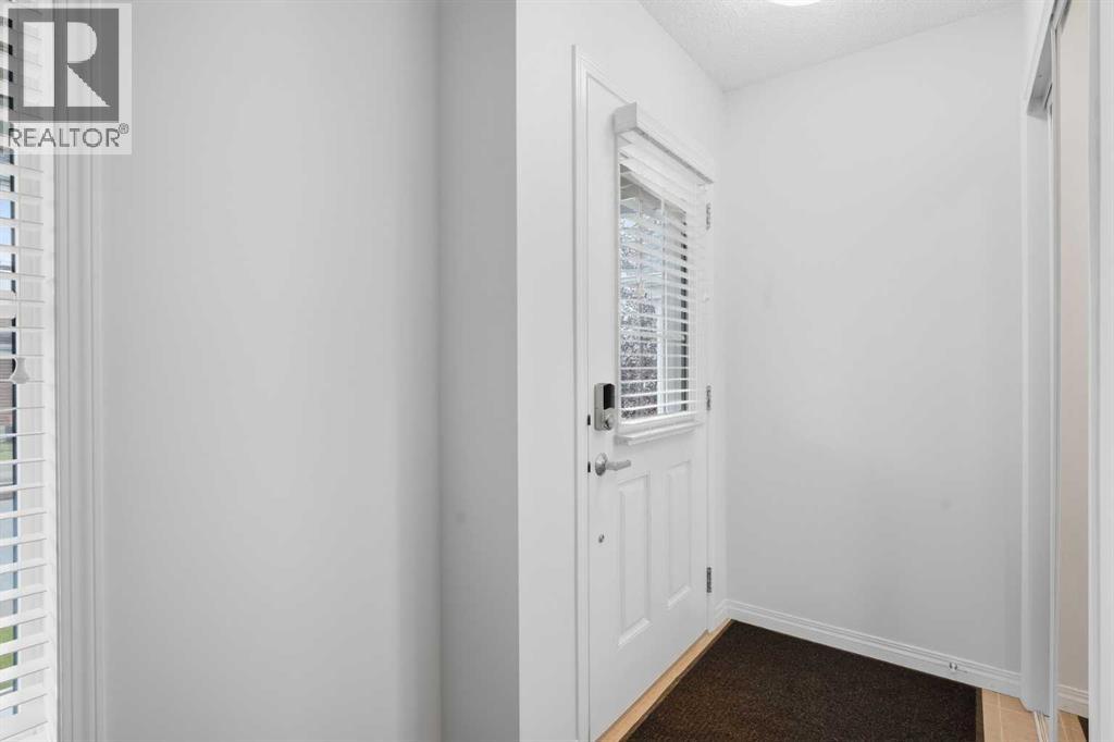 243 Windford Crescent Sw, Airdrie, Alberta  T4B 4G3 - Photo 5 - A2344721