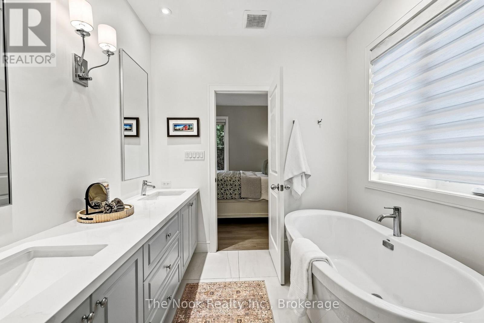 372 Northglen Boulevard, Clarington, Ontario  L1C 7E2 - Photo 19 - E13792462