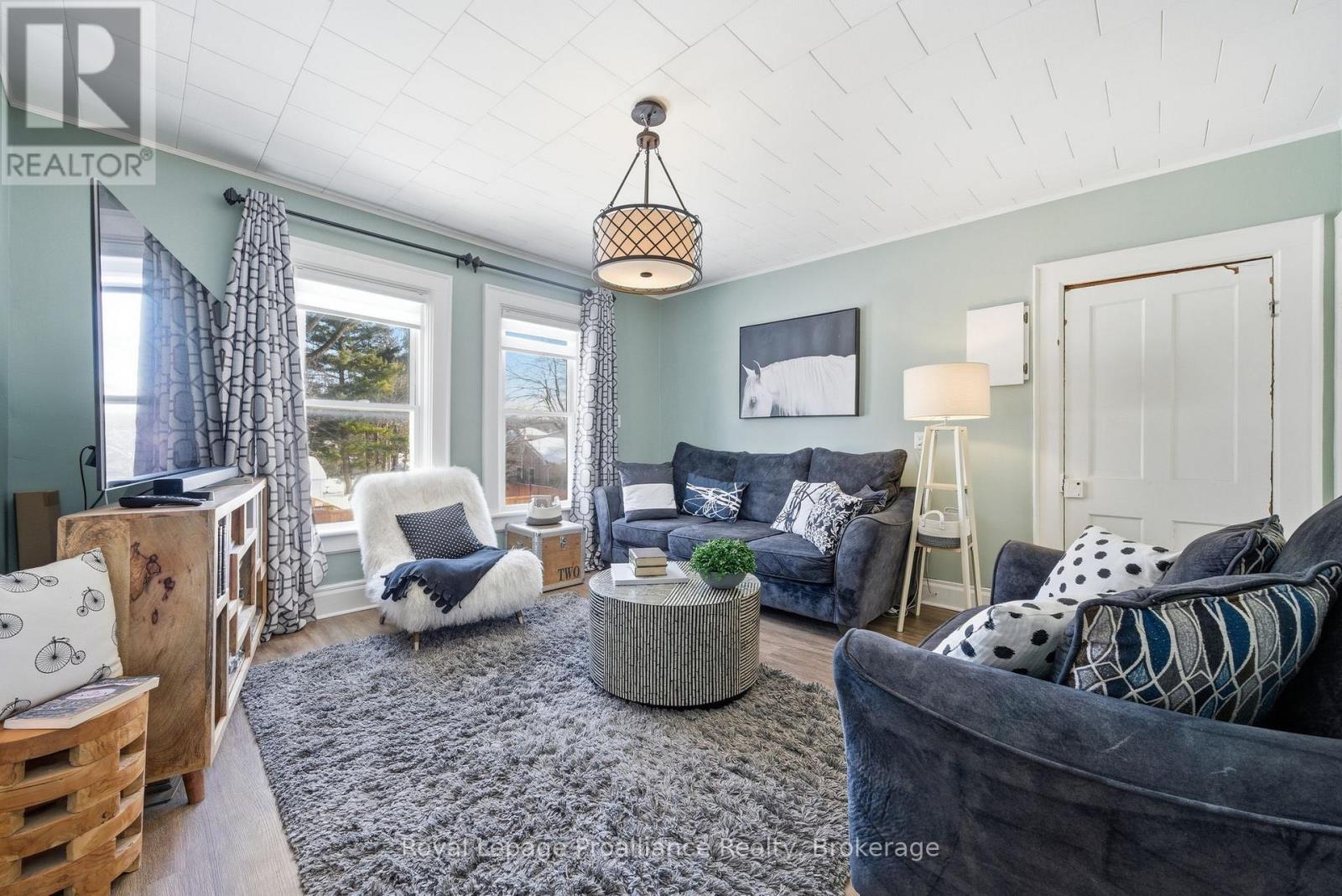 47 Paul Street, Prince Edward County, Ontario  K0K 2T0 - Photo 19 - X13792510