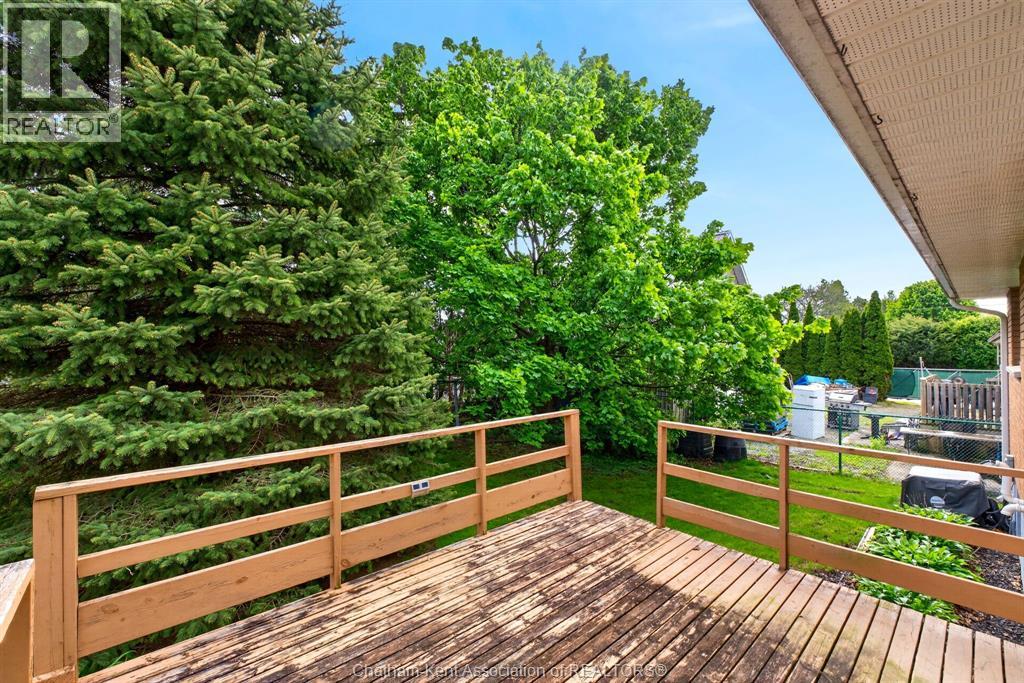 35 Peter Street, Chatham, Ontario  N7M 5B2 - Photo 42 - 26009449