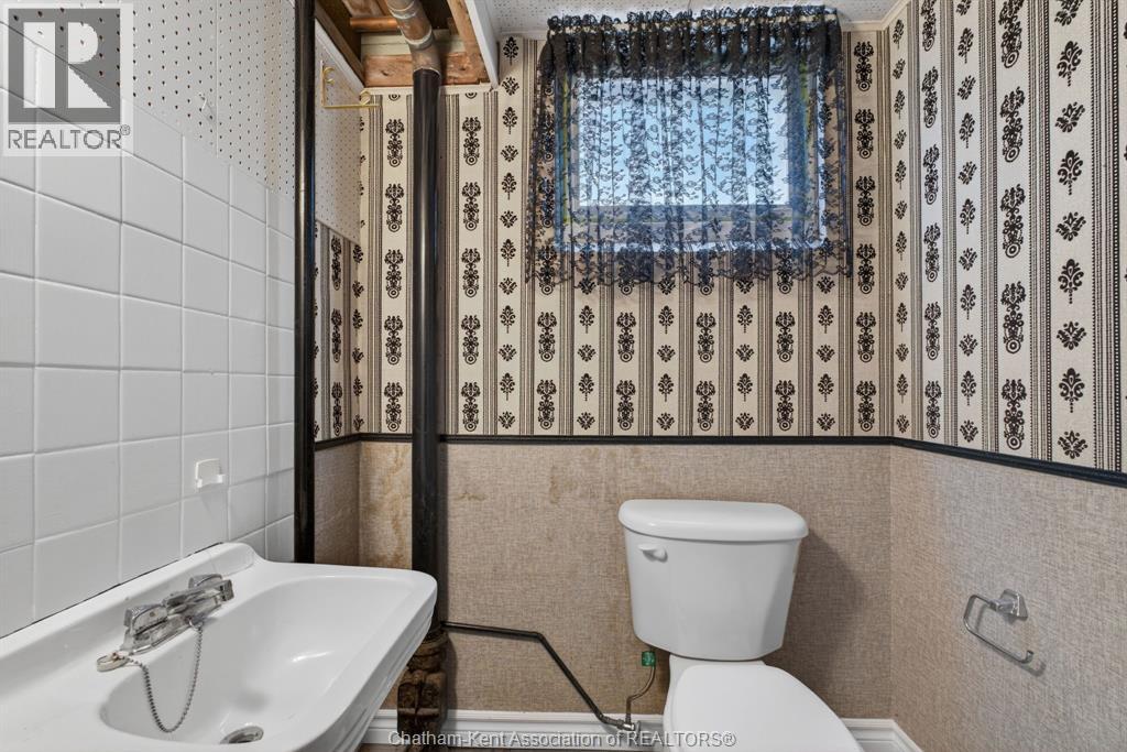 35 Peter Street, Chatham, Ontario  N7M 5B2 - Photo 32 - 26009449