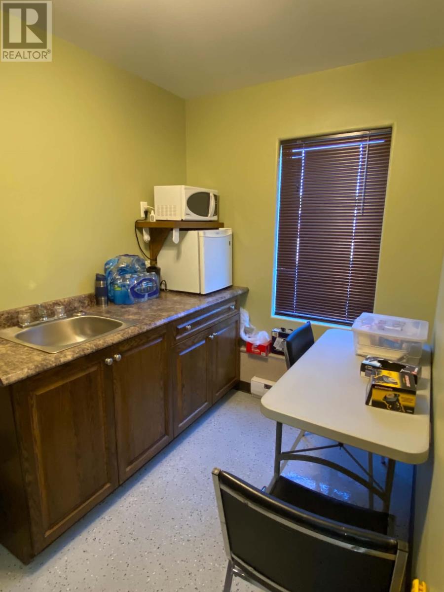 17 Gatehouse Road, Deer Lake — photo 12
