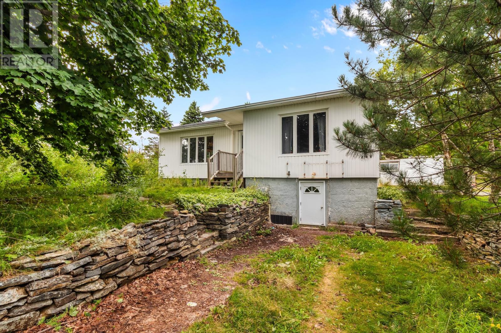 249 East Highway, Victoria — photo 4