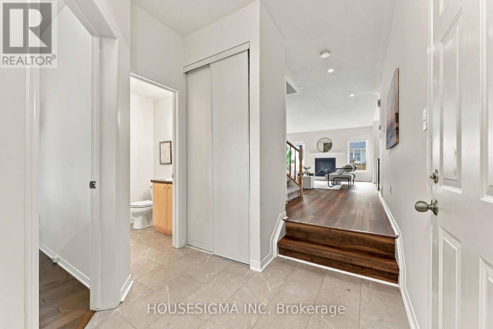 368 Breckenridge Crescent, Ottawa, Ontario  K2W 1J2 - Photo 3 - X13792370