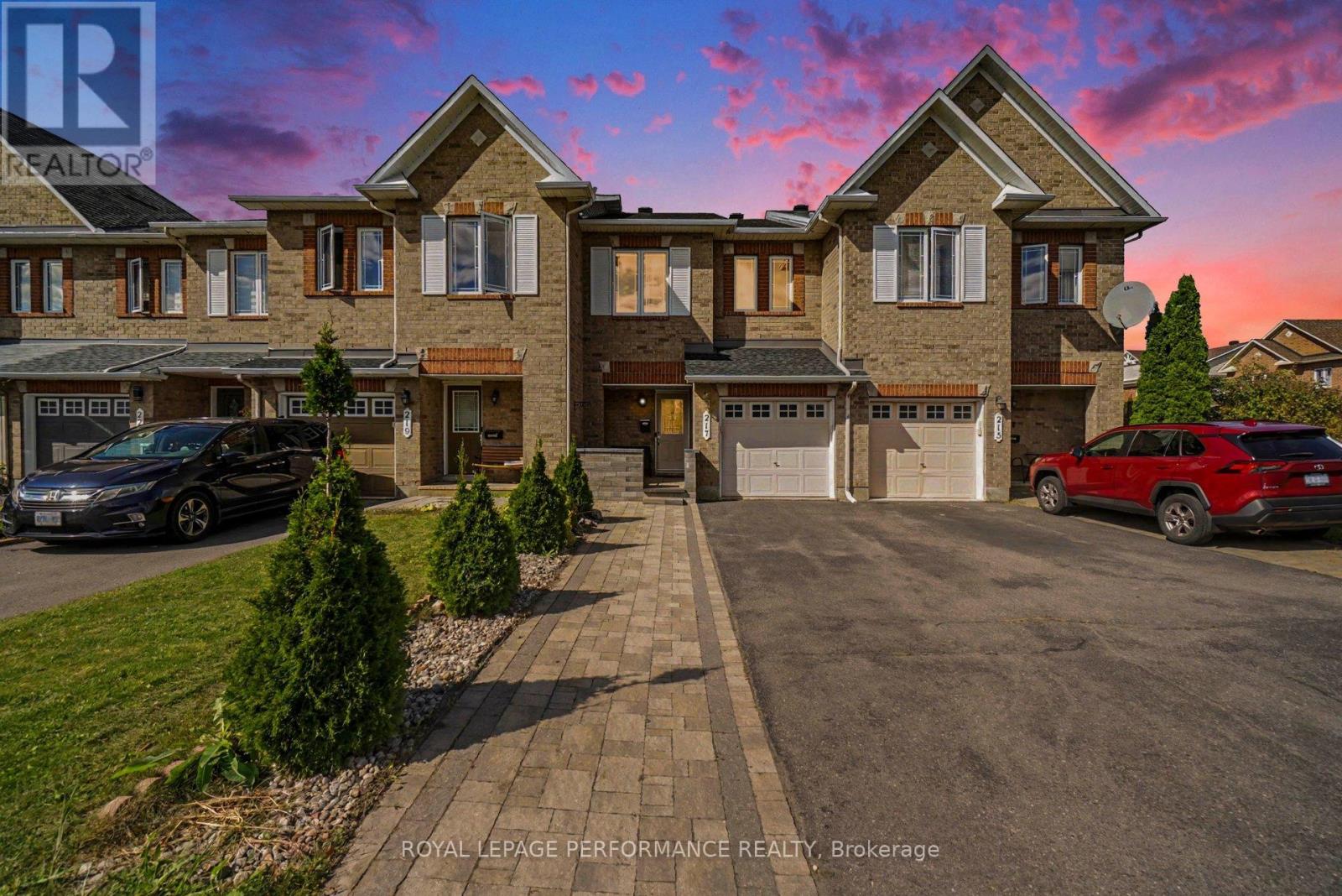 217 Branthaven Street, Ottawa, Ontario  K4A 0H7 - Photo 3 - X13792390