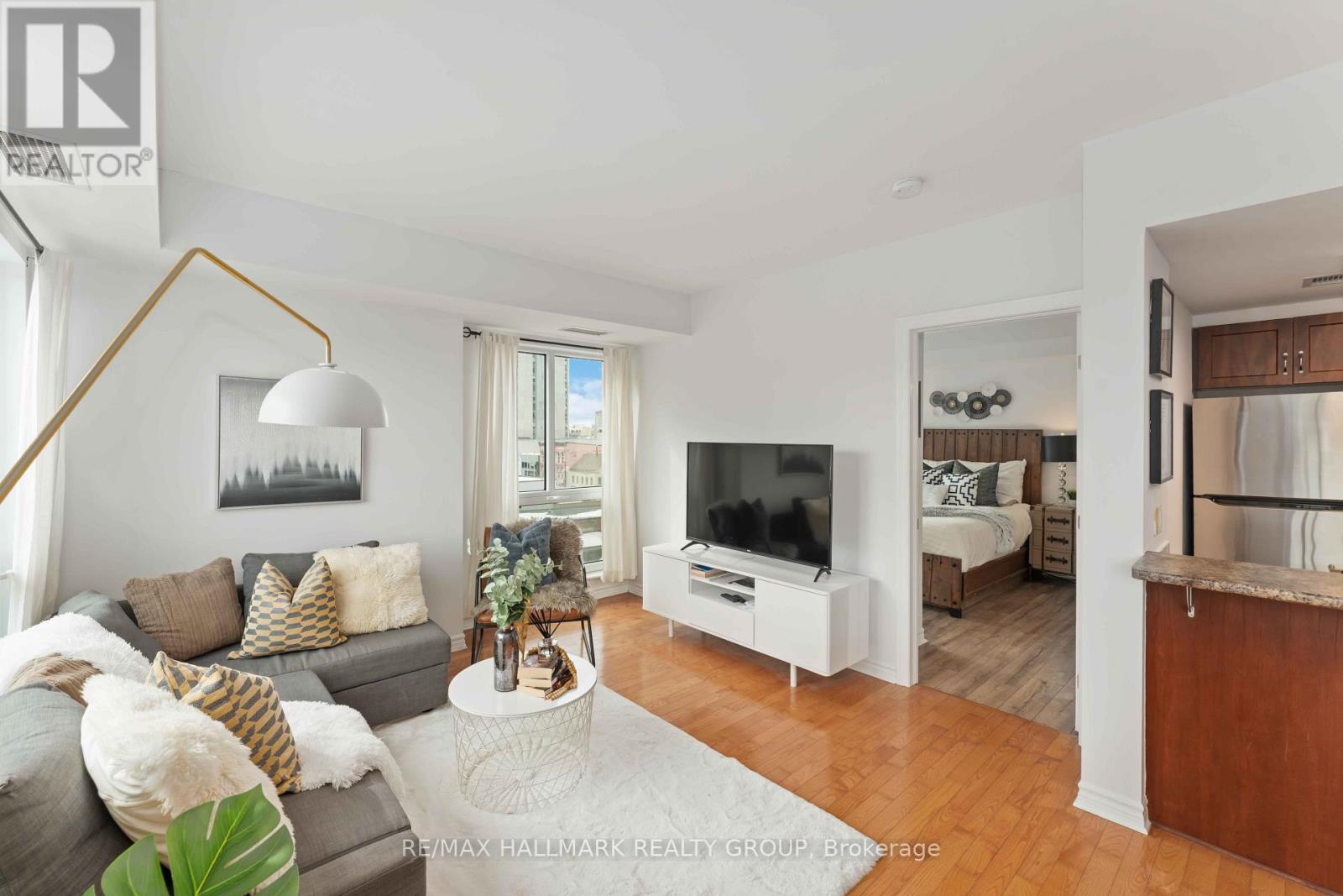608 - 200 Rideau Street, Ottawa, Ontario  K1N 5Y1 - Photo 4 - X13792474