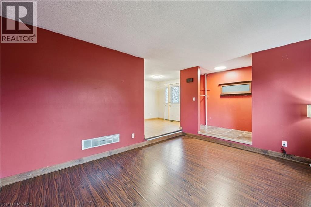 7 Homestead Place, Kitchener, Ontario  N2N 1Z1 - Photo 6 - 40864079