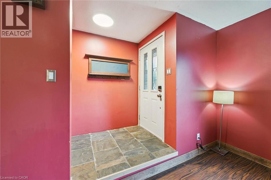 7 Homestead Place, Kitchener, Ontario  N2N 1Z1 - Photo 7 - 40864079