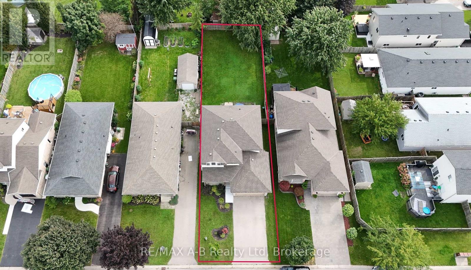 15 Cook Crescent, St. Thomas, Ontario  N5R 6J3 - Photo 6 - X13792436