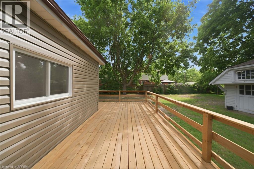 14 Bond Street, Brantford, Ontario  N3R 4G5 - Photo 31 - 40863972