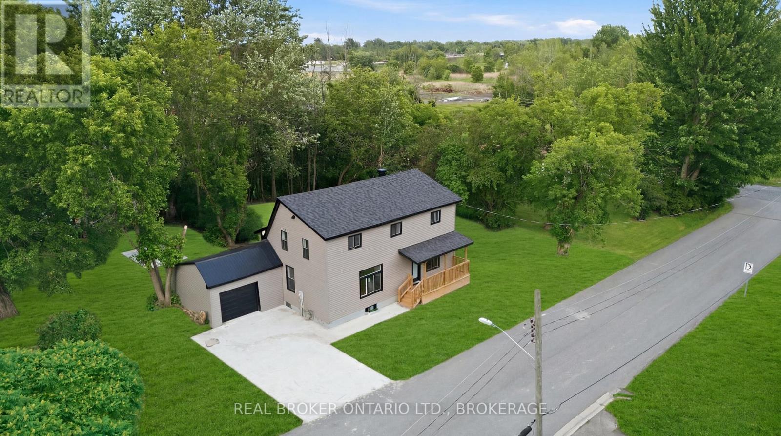 13 ELM STREET, South Glengarry, Ontario