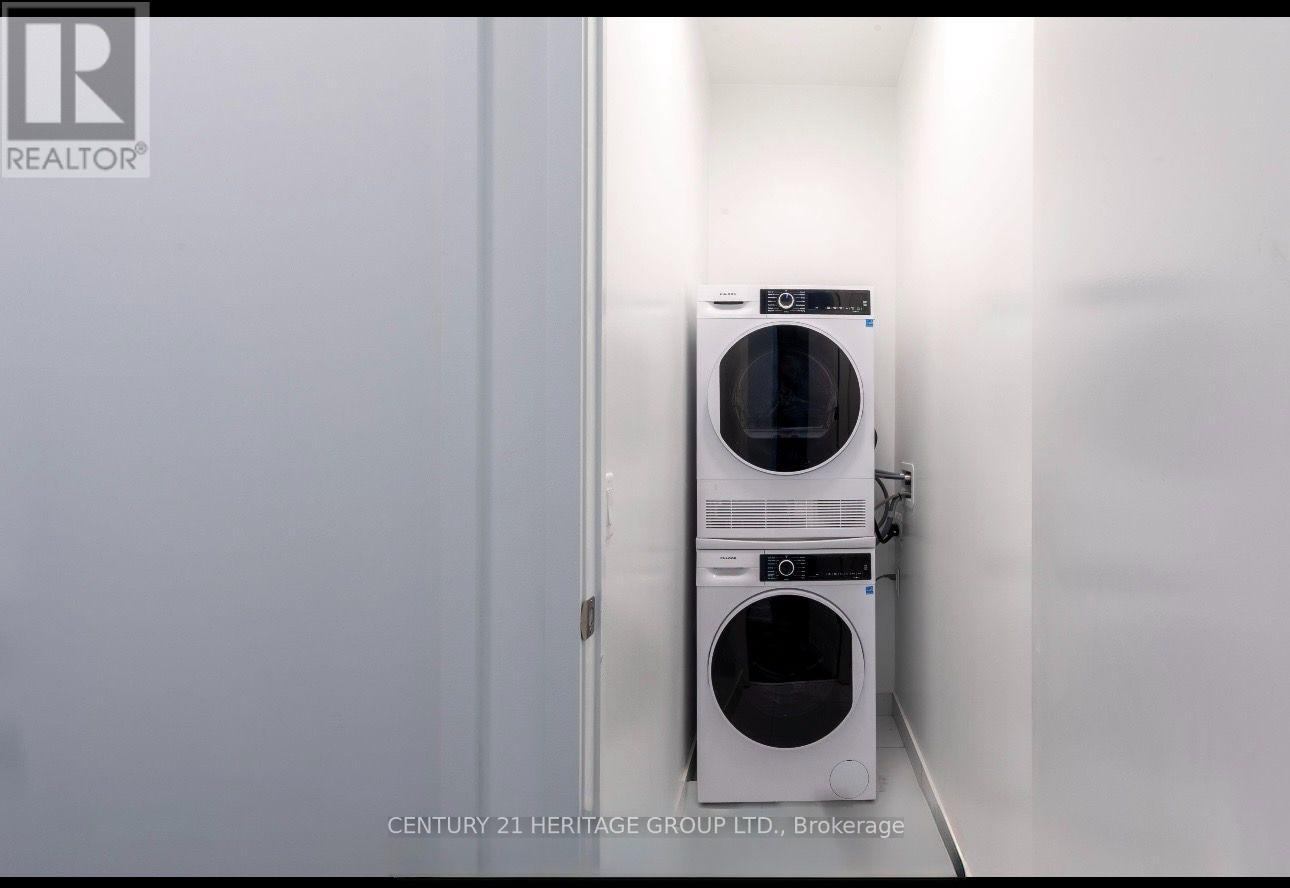 2708 - 180 Front Street E, Toronto, Ontario  M5A 0A9 - Photo 33 - C13792486