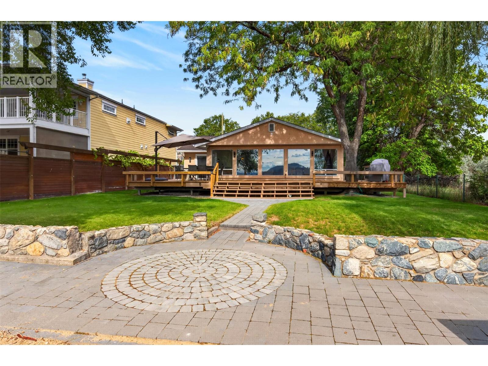 988 Manhattan Drive, Kelowna, British Columbia  V1Y 1H5 - Photo 48 - 10401048