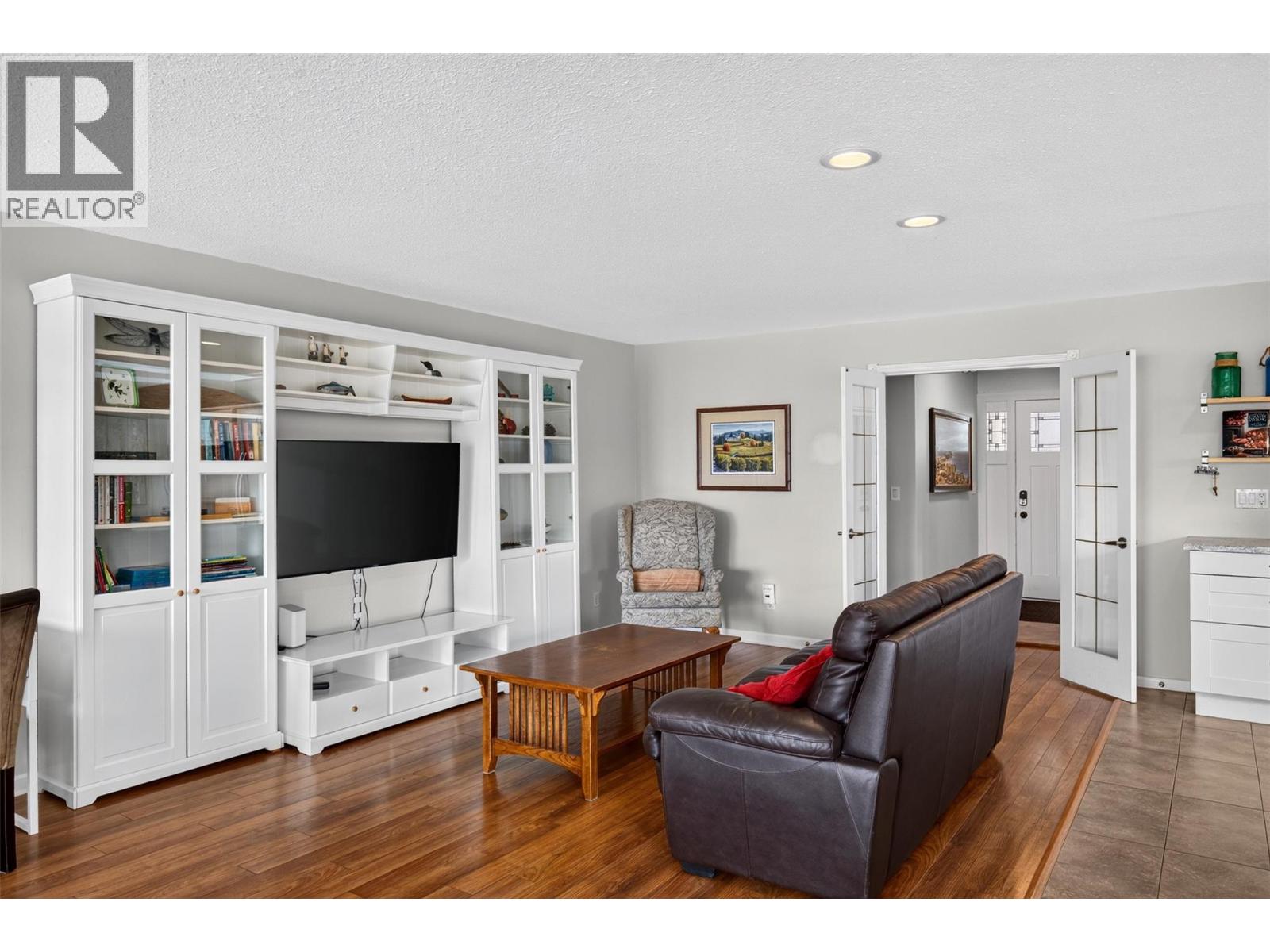 988 Manhattan Drive, Kelowna, British Columbia  V1Y 1H5 - Photo 18 - 10401048