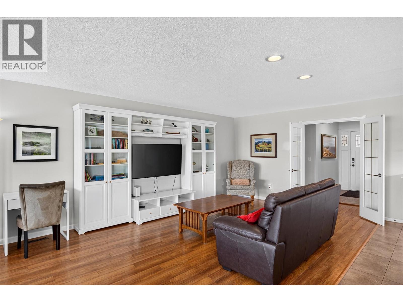 988 Manhattan Drive, Kelowna, British Columbia  V1Y 1H5 - Photo 19 - 10401048
