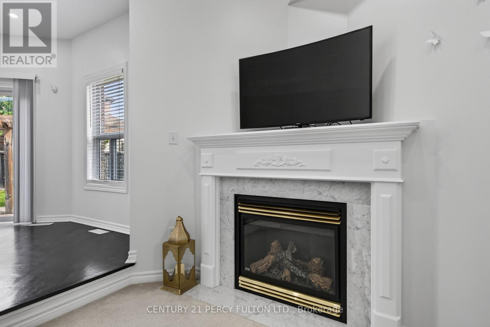 187 Madelaine Drive, Barrie (Painswick South), Ontario  L4N 0S7 - Photo 10 - S13792484
