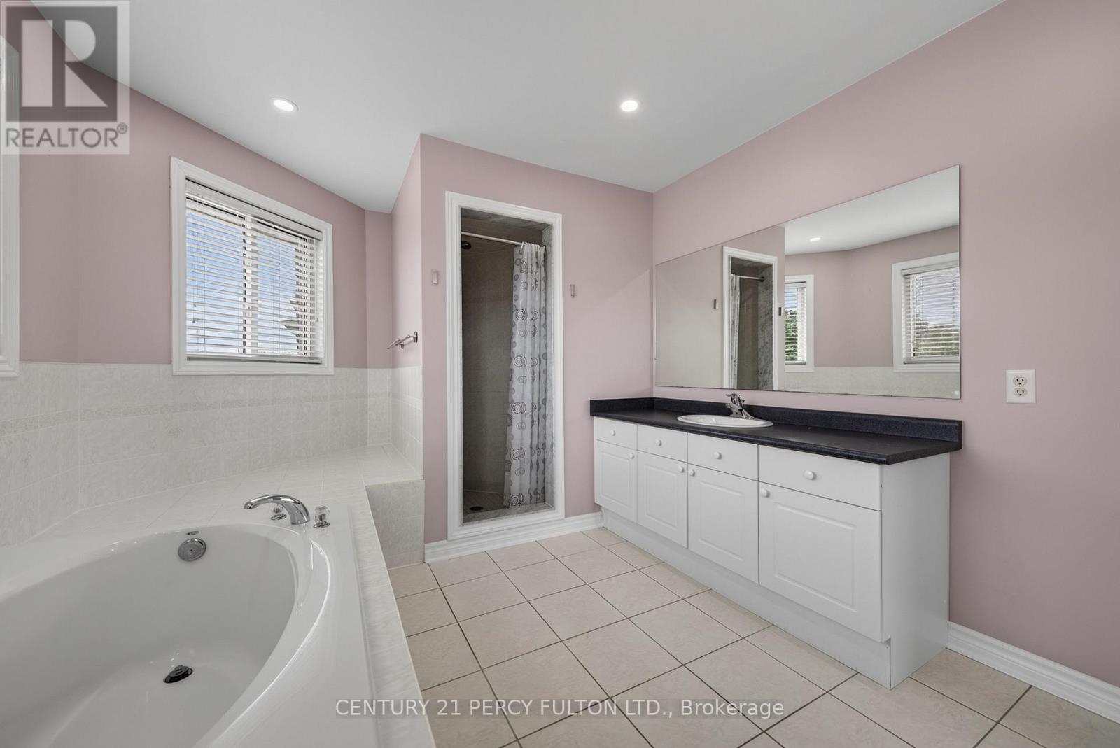 187 Madelaine Drive, Barrie (Painswick South), Ontario  L4N 0S7 - Photo 32 - S13792484