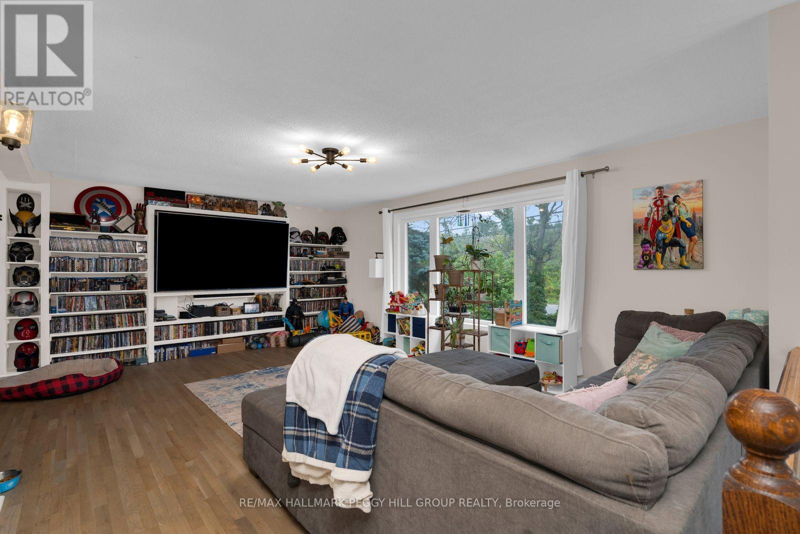 4261 Huronia Road, Severn, Ontario  L3V 0G6 - Photo 5 - S13792542