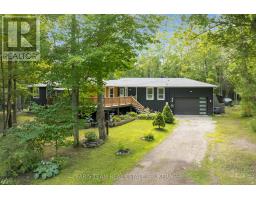 8 JOLIET CRESCENT, Tiny, Ontario