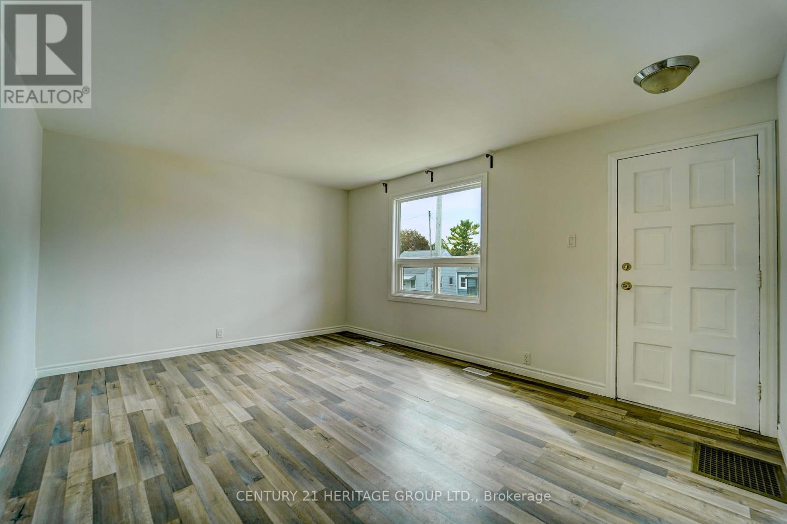 267 Drew Street, Oshawa, Ontario  L1H 5A6 - Photo 12 - E13780724
