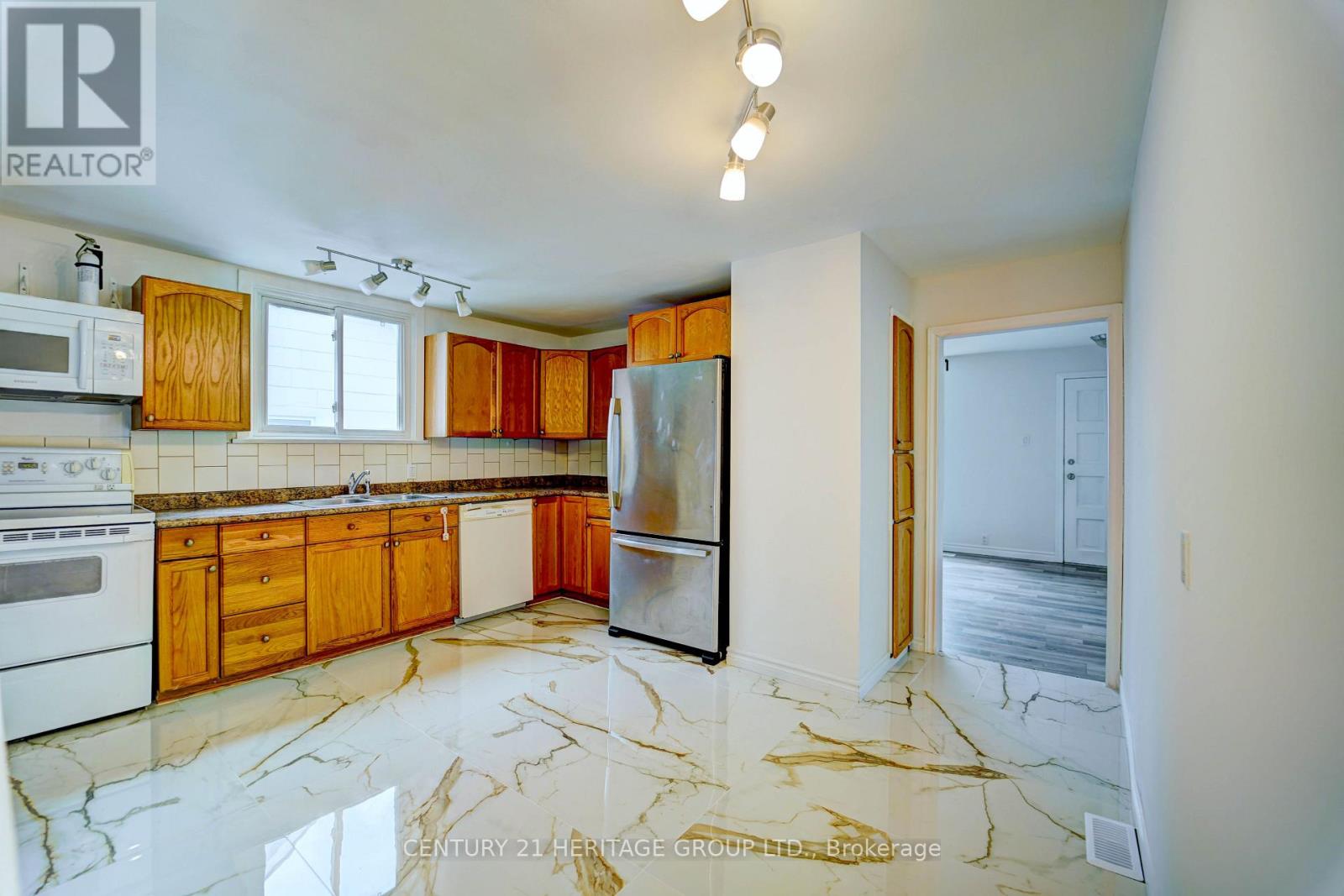 267 Drew Street, Oshawa, Ontario  L1H 5A6 - Photo 13 - E13780724