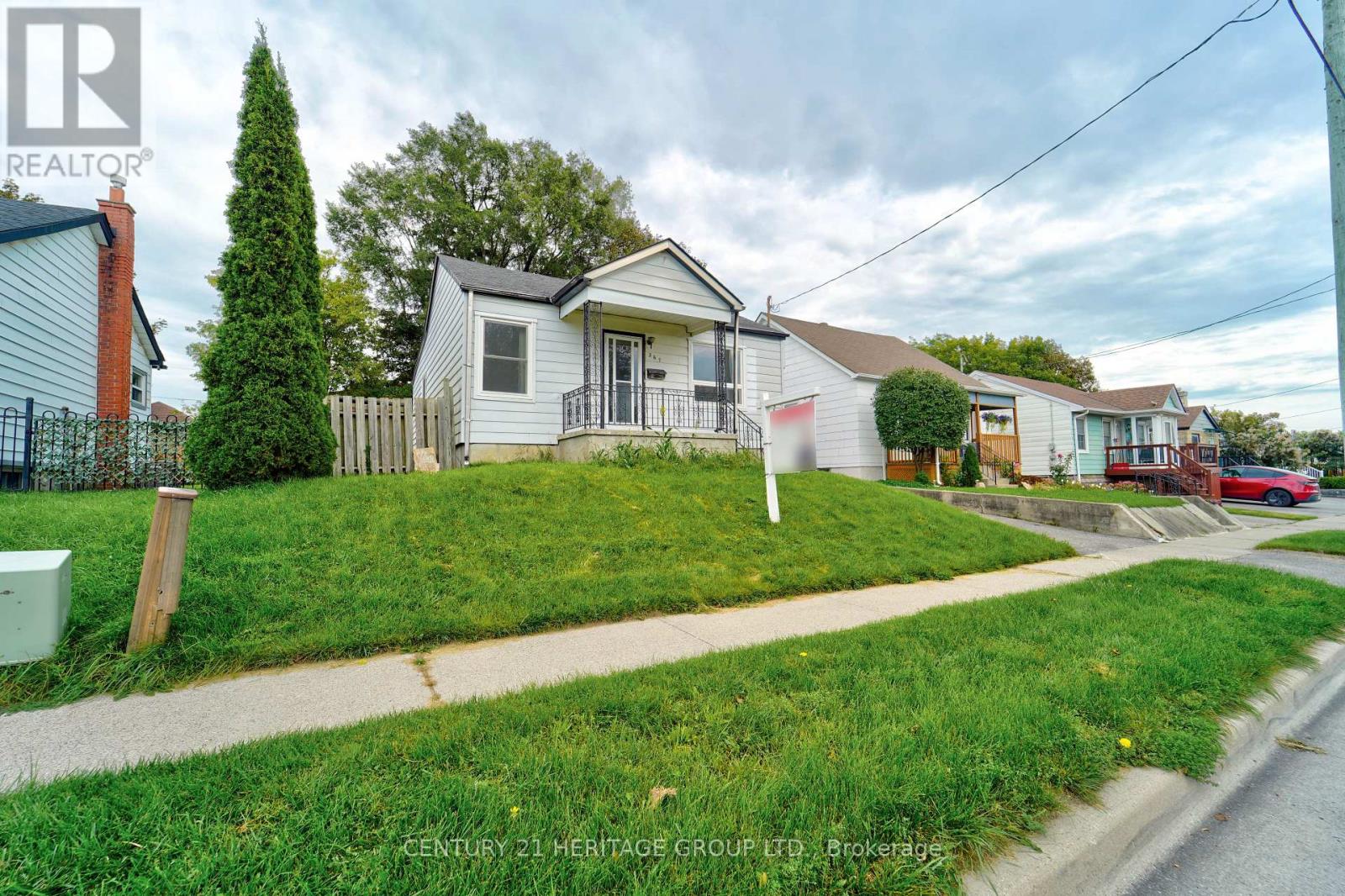 267 Drew Street, Oshawa, Ontario  L1H 5A6 - Photo 4 - E13780724