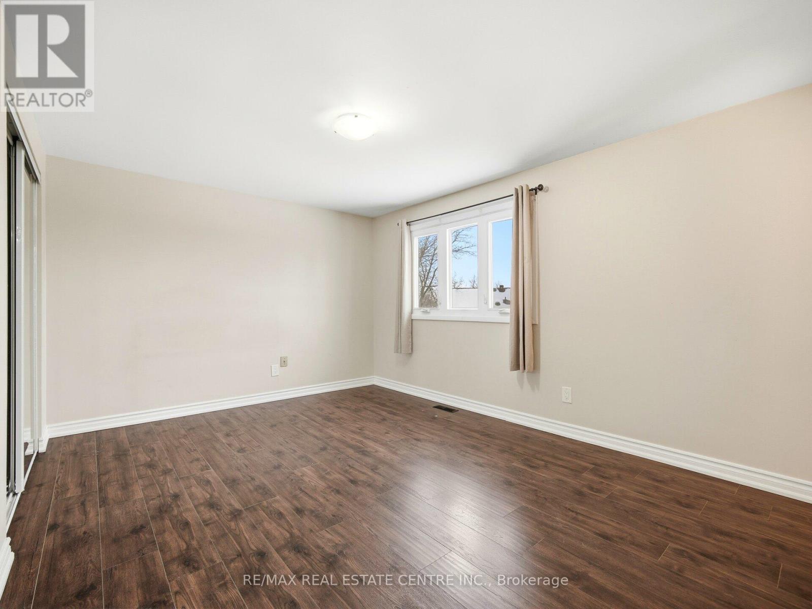Upper Level - 112 Mountainview Road S, Halton Hills, Ontario  L7G 4K6 - Photo 27 - W13792346