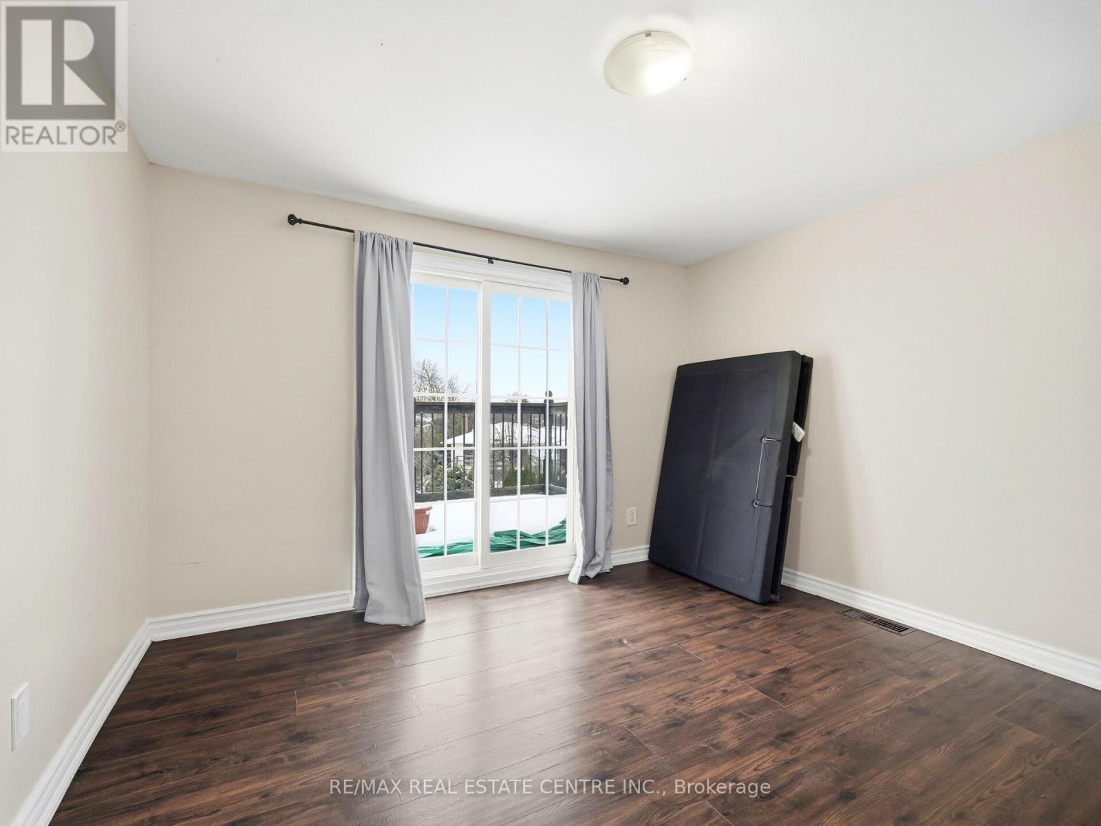 Upper Level - 112 Mountainview Road S, Halton Hills, Ontario  L7G 4K6 - Photo 34 - W13792346