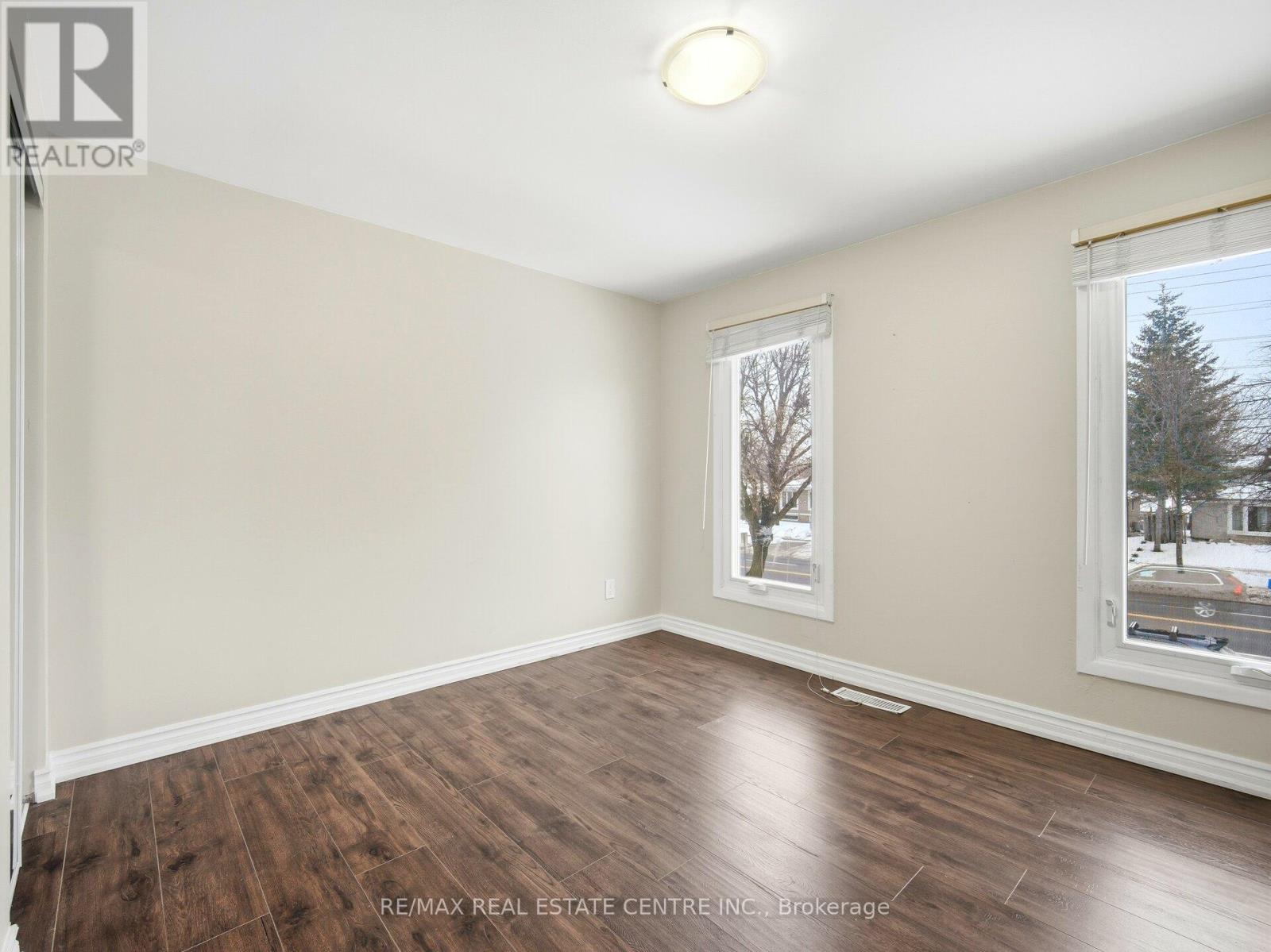 Upper Level - 112 Mountainview Road S, Halton Hills, Ontario  L7G 4K6 - Photo 36 - W13792346