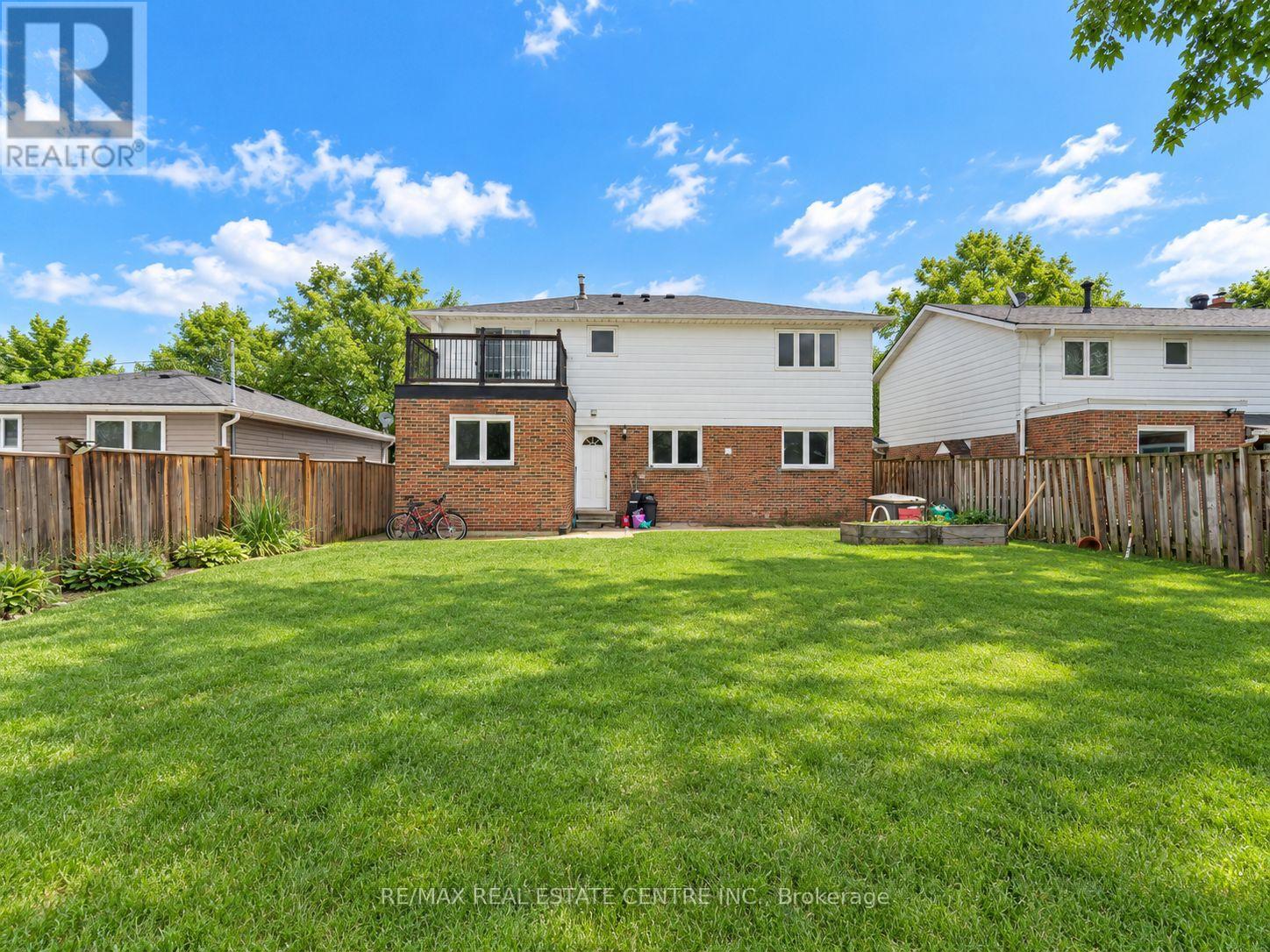 Upper Level - 112 Mountainview Road S, Halton Hills, Ontario  L7G 4K6 - Photo 47 - W13792346