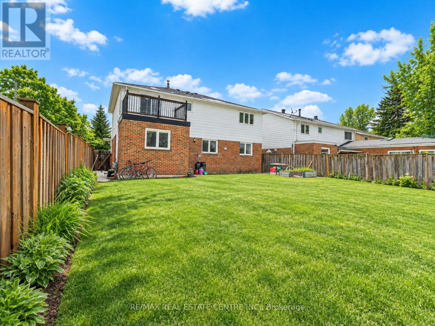 Upper Level - 112 Mountainview Road S, Halton Hills, Ontario  L7G 4K6 - Photo 50 - W13792346