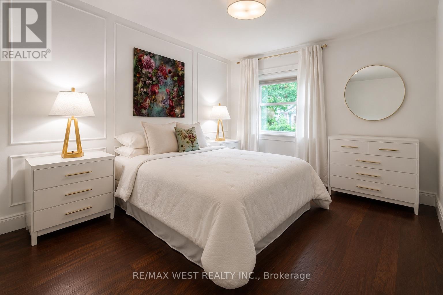 12 Brentwood Road S, Toronto, Ontario  M8Z 3N2 - Photo 9 - W13791282