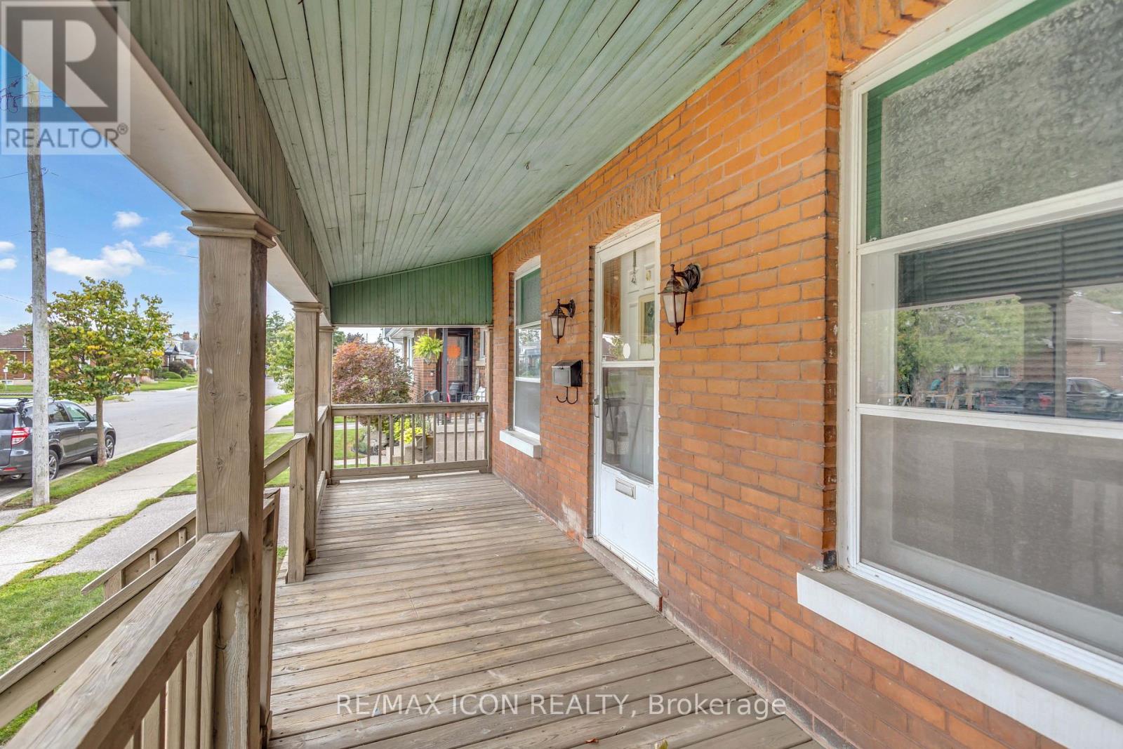 49 Mintern Avenue, Brantford, Ontario  N3S 1K9 - Photo 4 - X13792498