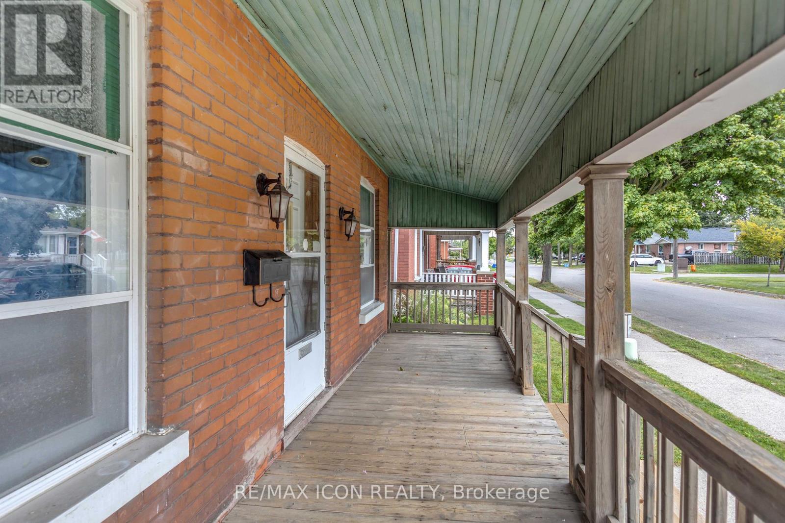 49 Mintern Avenue, Brantford, Ontario  N3S 1K9 - Photo 5 - X13792498