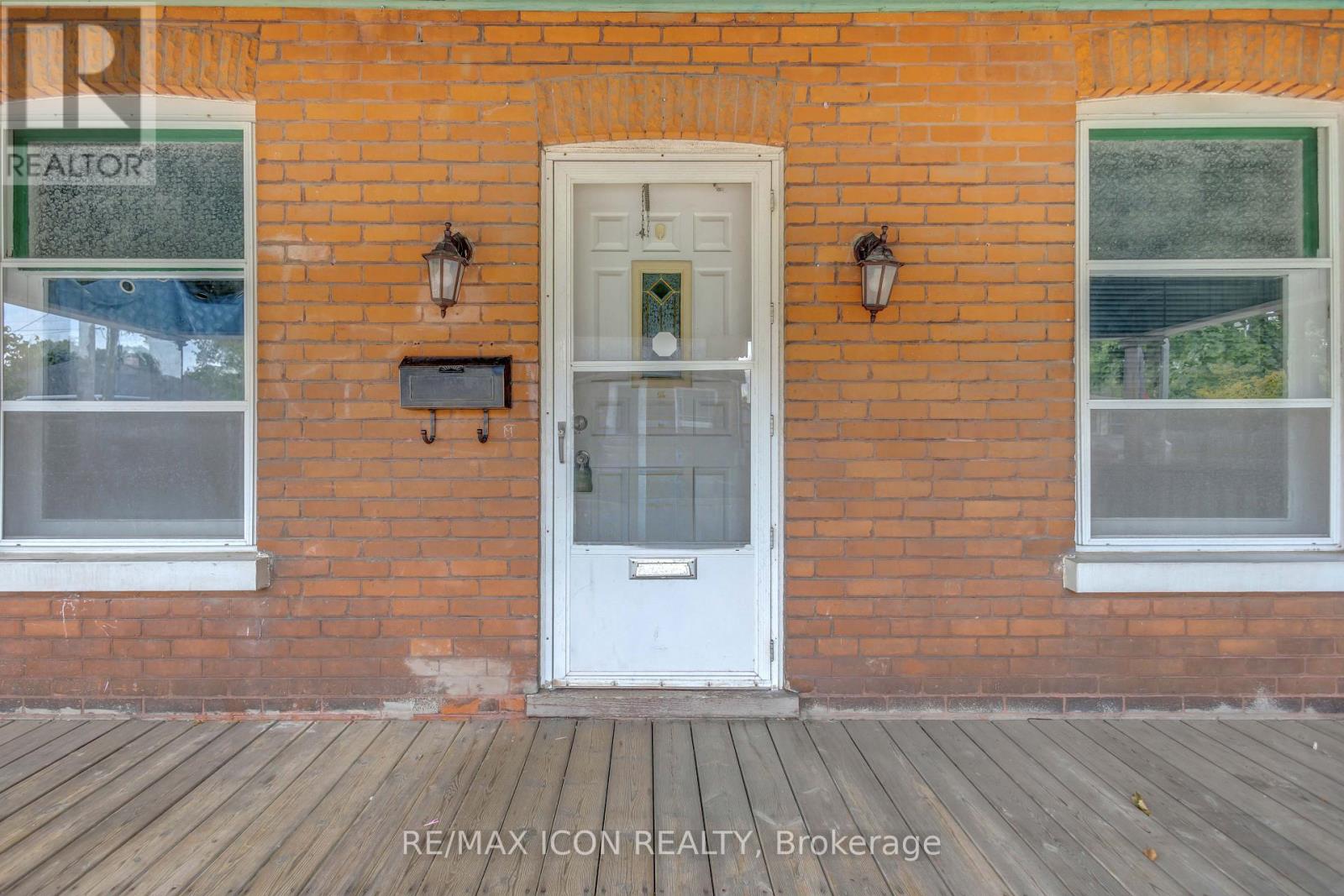 49 Mintern Avenue, Brantford, Ontario  N3S 1K9 - Photo 6 - X13792498