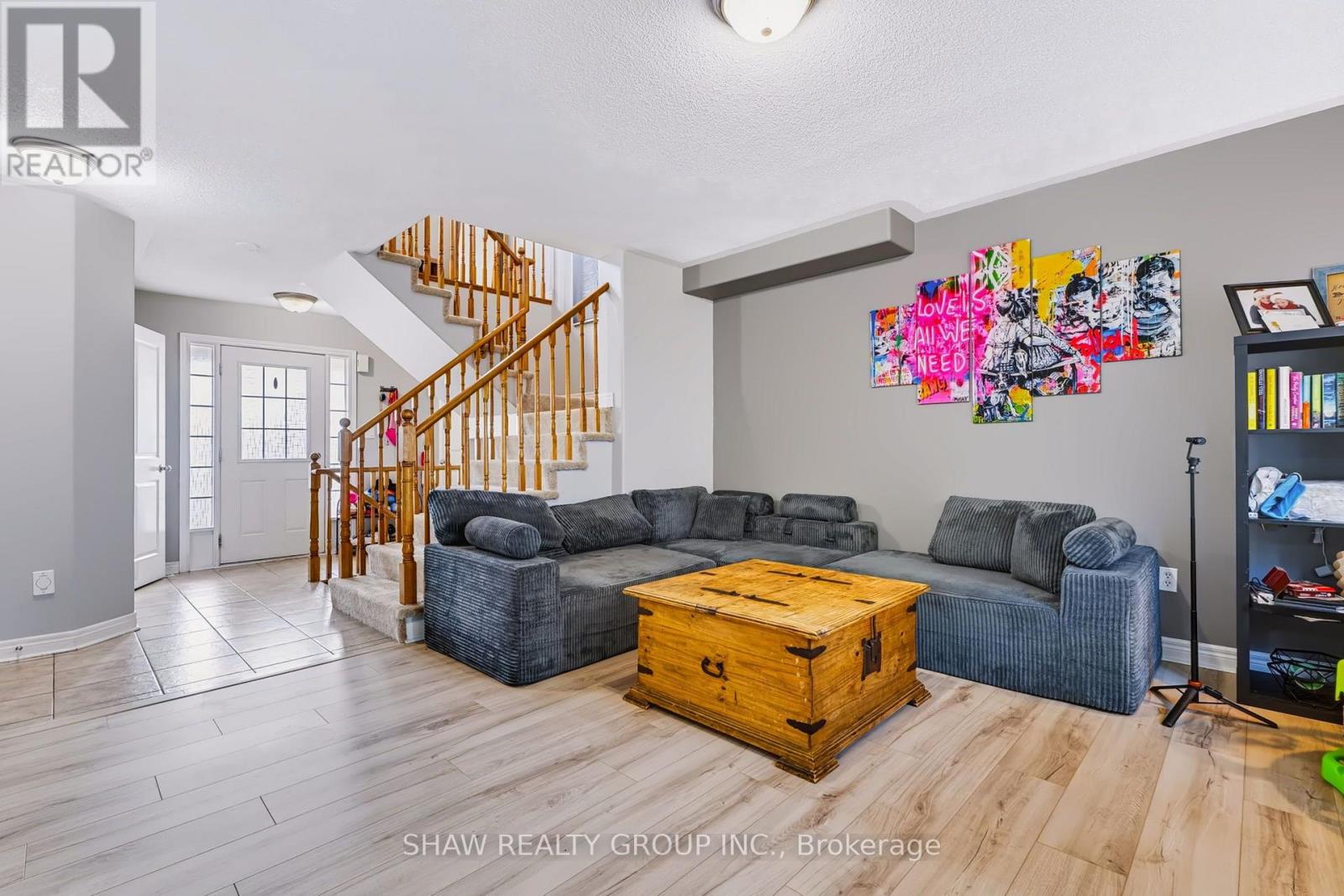 24 Fallingbrook Crescent, Kawartha Lakes, Ontario  K9V 0B3 - Photo 10 - X13792570