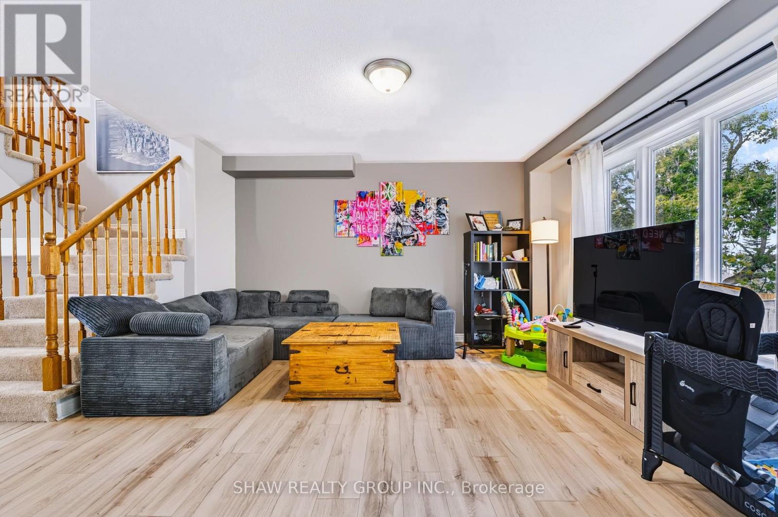 24 Fallingbrook Crescent, Kawartha Lakes, Ontario  K9V 0B3 - Photo 9 - X13792570