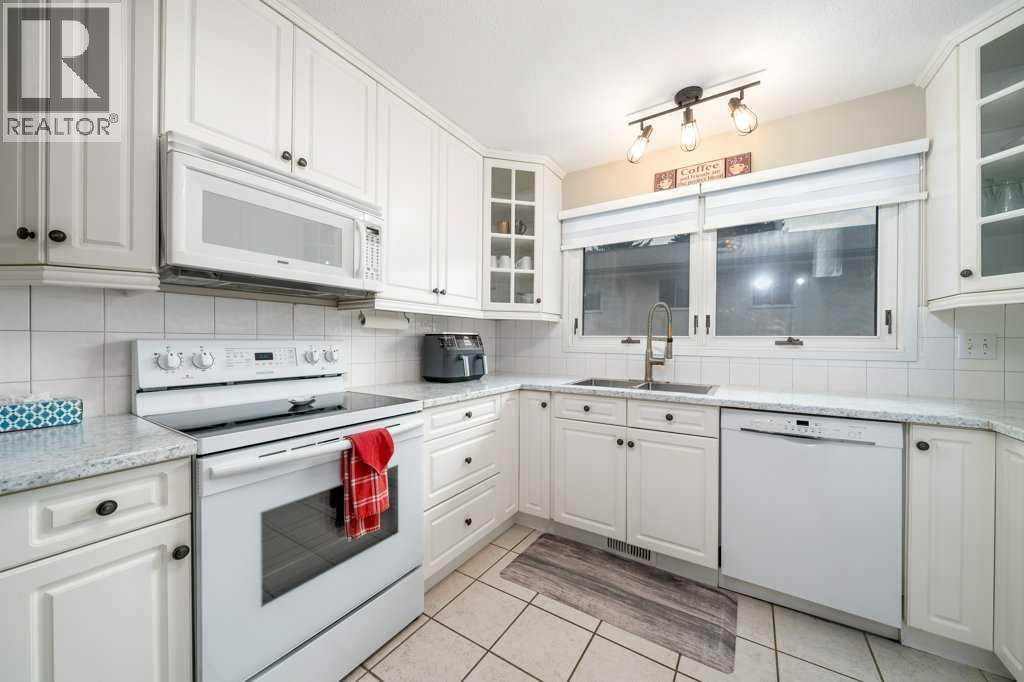 2672 12 Avenue Se, Medicine Hat, Alberta  T1B 1V6 - Photo 14 - A2344939