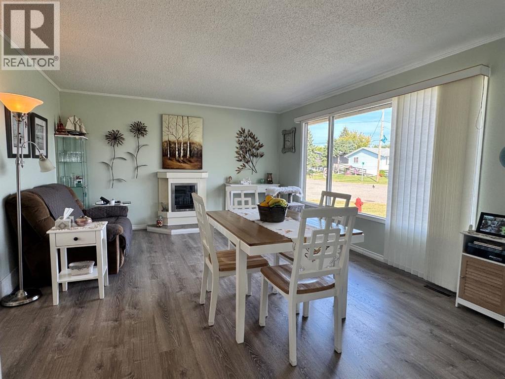 10220 117 Street, Fairview, Alberta  T0h 1L0 - Photo 11 - A2342441