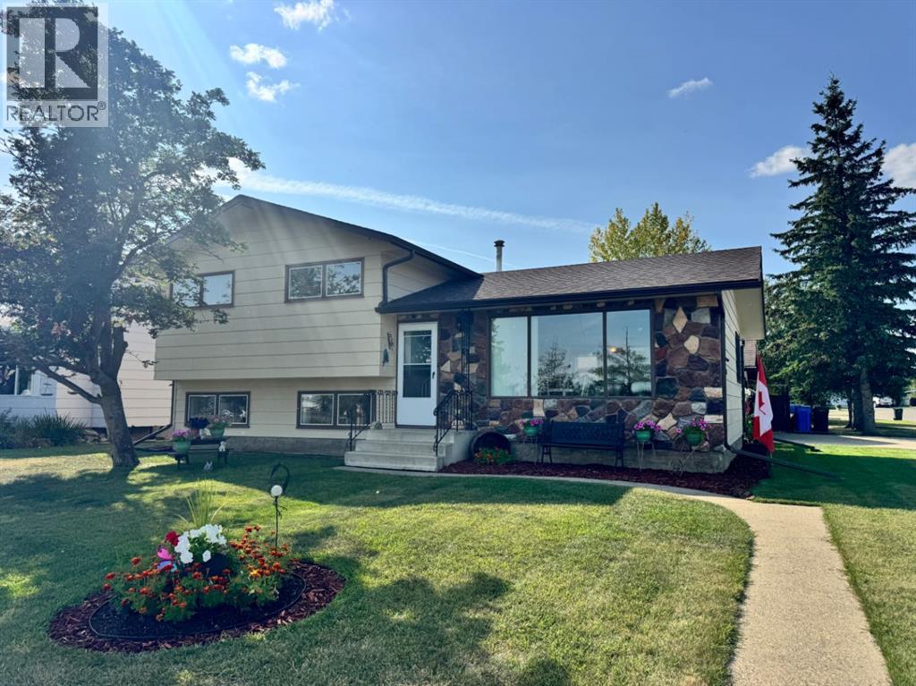 10220 117 Street, Fairview, Alberta  T0h 1L0 - Photo 1 - A2342441